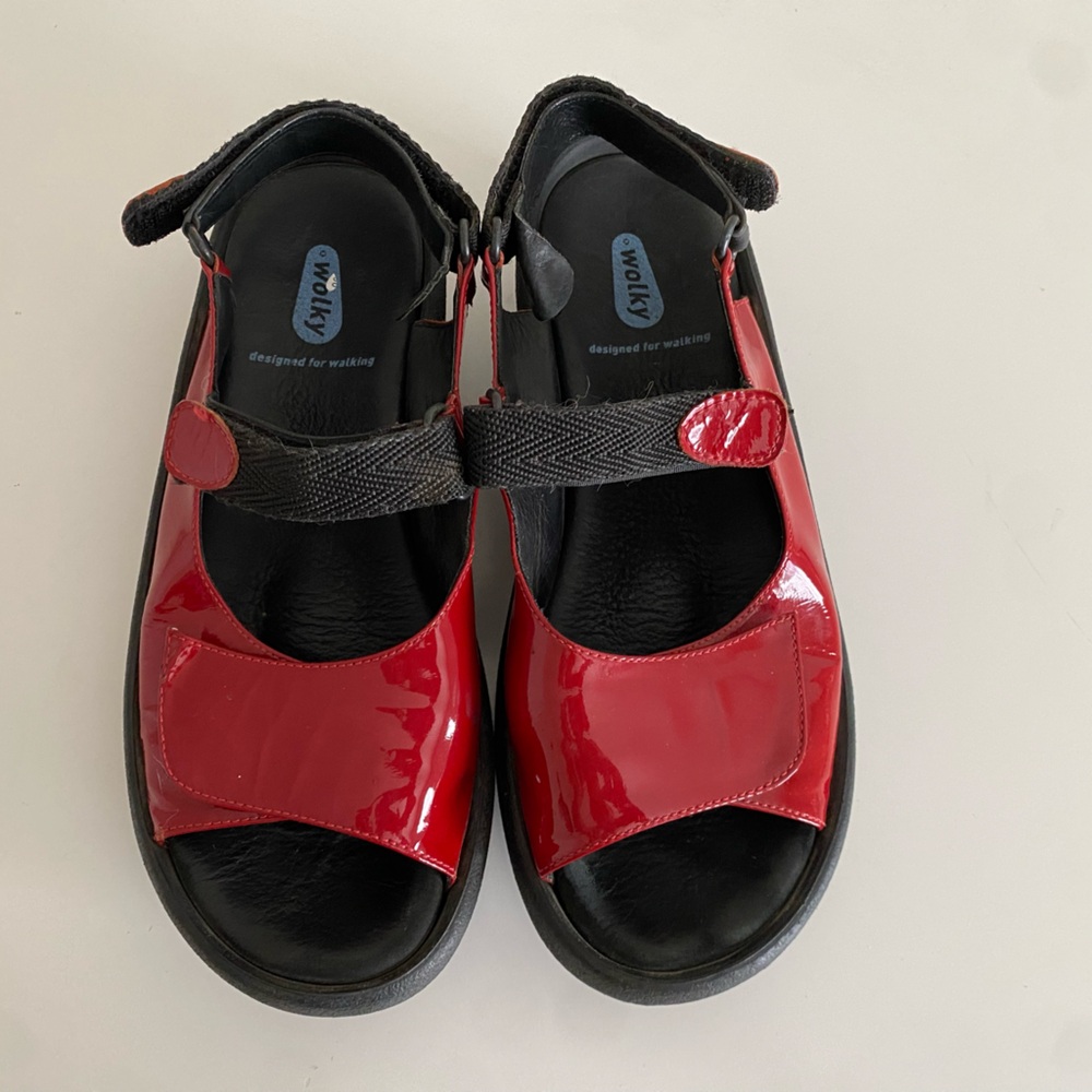 Women Wolky Jewel Red Patent Leather Adjustable Sandal Shoe Size 40 9 9.5